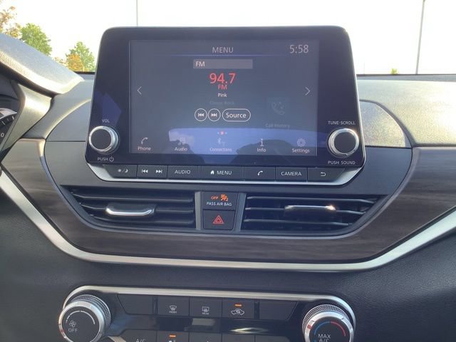 Used 2023 Nissan Altima 2.5 SV image 32