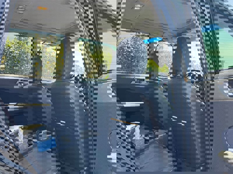 Used 2015 Mercedes-Benz C 300 Sedan w/ Premium 1 Package image 11