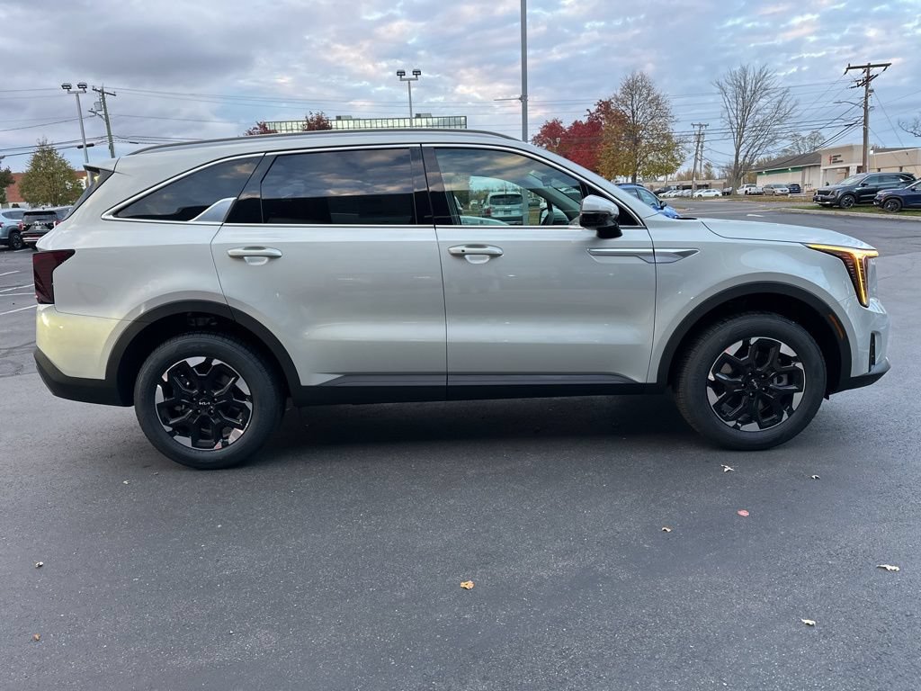 New 2026 Kia Sorento S AWD/4WD image 5