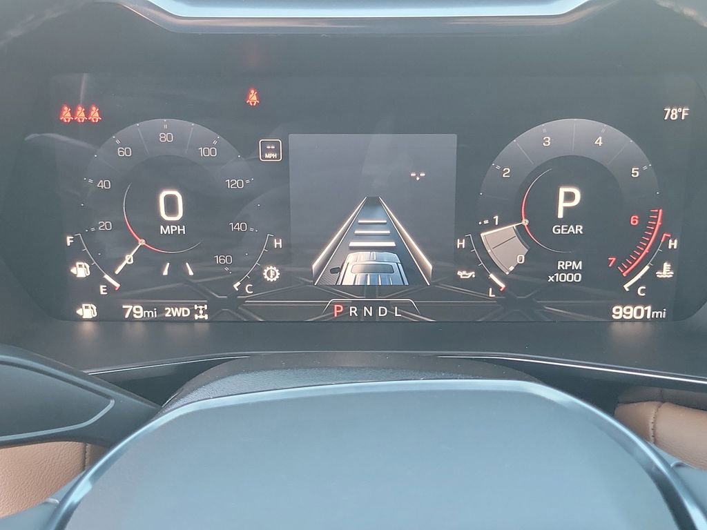 Used 2025 GMC Canyon AT4 w/ Nightfall Edition AWD/4WD image 7