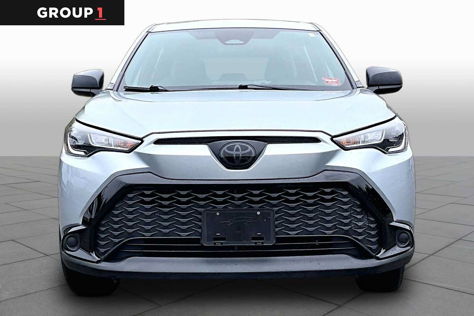 Used 2023 Toyota Corolla Cross AWD Hybrid image 4