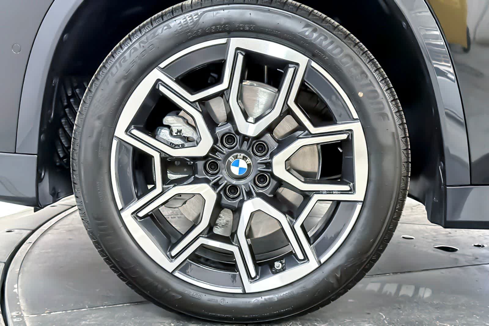 New 2026 BMW X1 xDrive28i w/ Technology Package AWD/4WD image 25