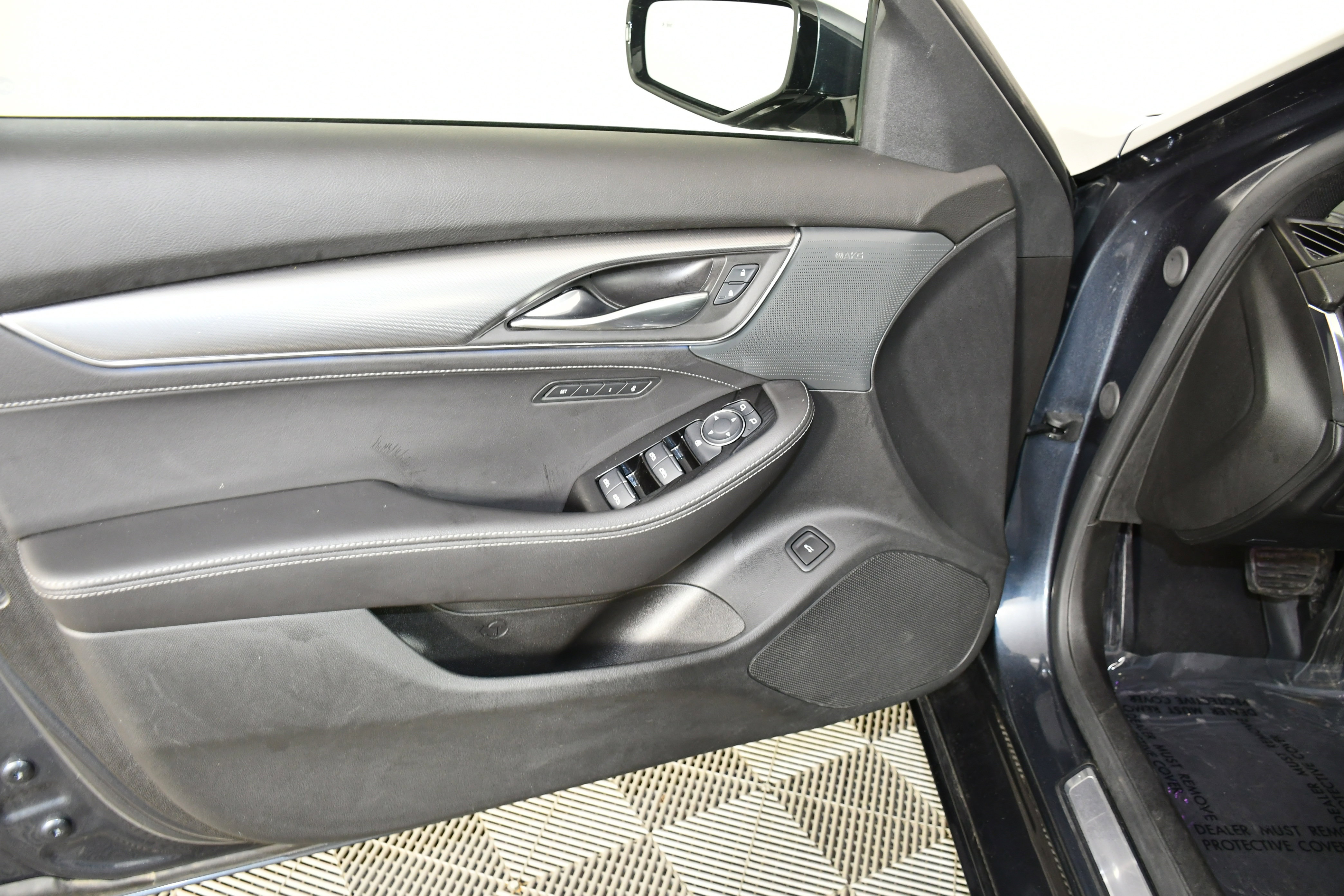 Used 2025 Cadillac CT5 Premium Luxury image 37