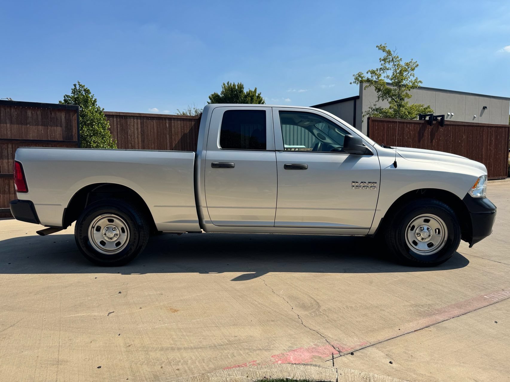 Used 2017 RAM 1500 Tradesman w/ Popular Equipment Group RWD image 2