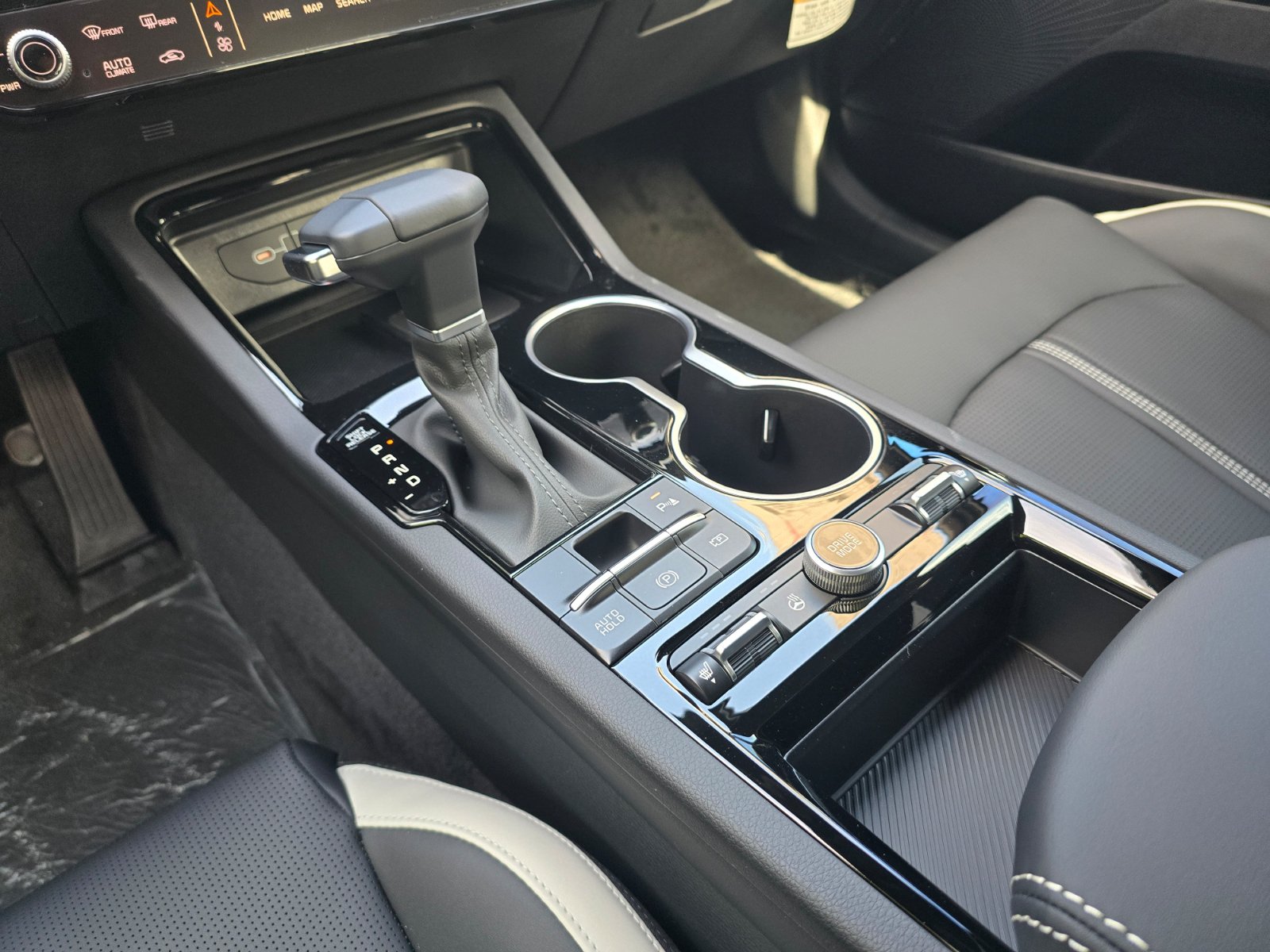 New 2027 Kia K5 GT-Line image 9