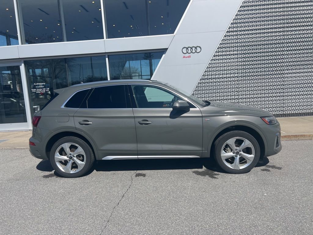 Certified 2023 Audi Q5 2.0T Premium Plus w/ Premium Plus Package image 14