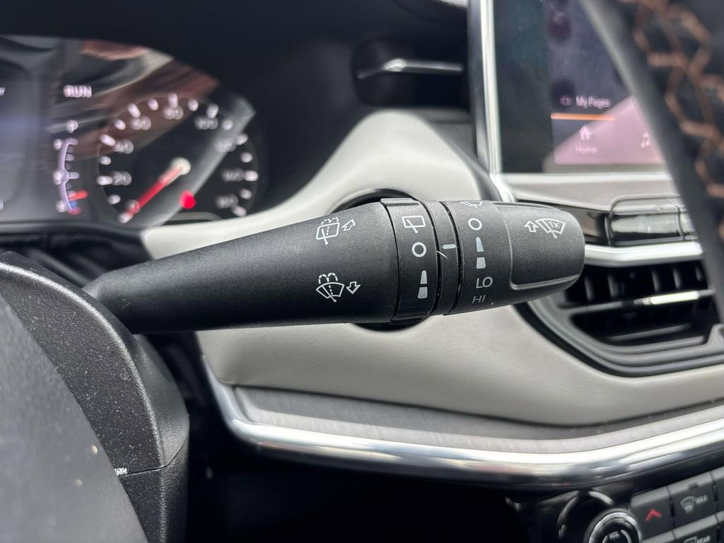 Used 2022 Jeep Compass Limited w/ Sun and Sound Group image 26