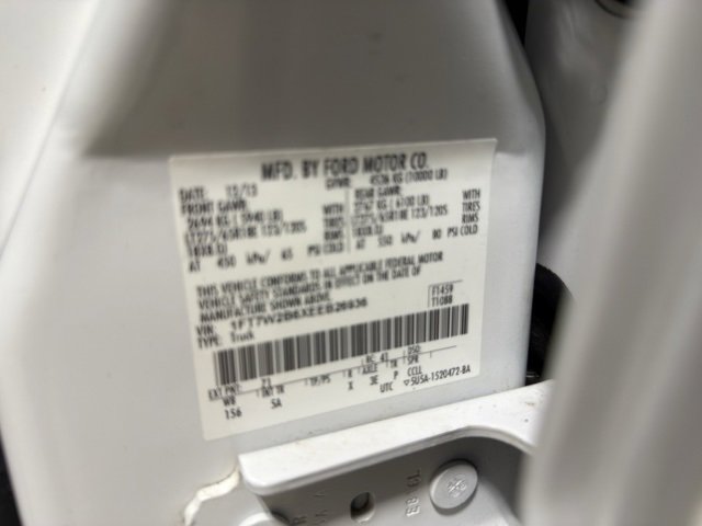 Used 2014 Ford F250 Lariat w/ Lariat Interior Package image 31