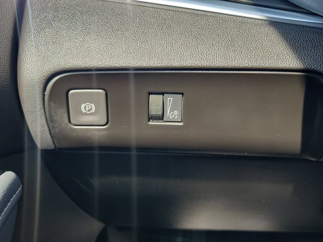 Used 2023 Buick Enclave Essence w/ LPO, Floor Liner Package FWD image 12