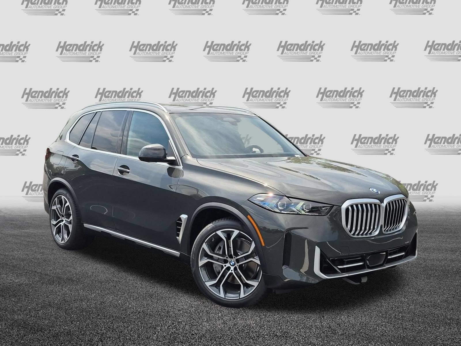New 2026 BMW X5 xDrive50e AWD/4WD image 2