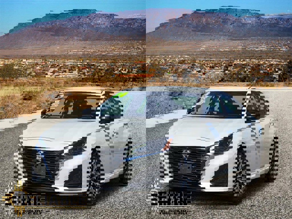 Used 2024 Nissan Altima 2.5 SV