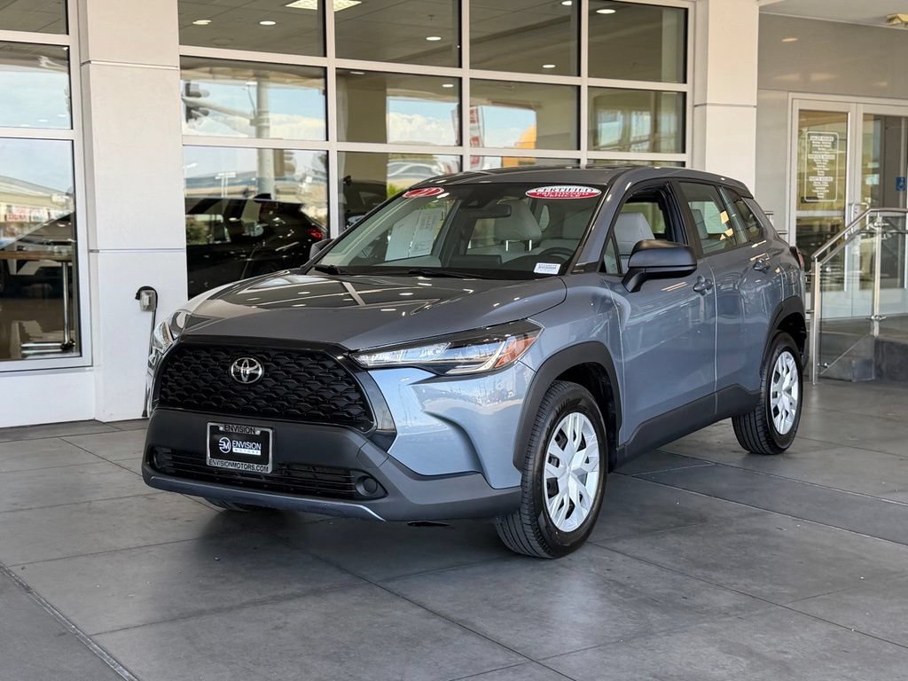 Used 2022 Toyota Corolla Cross L FWD image 2