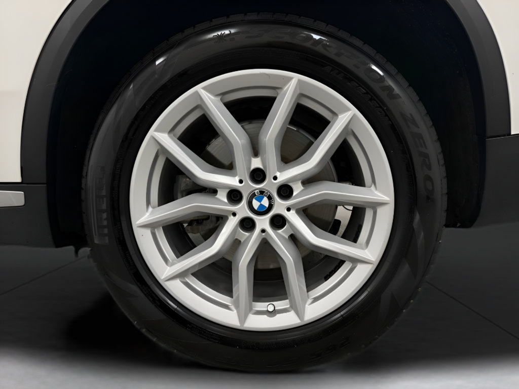 Used 2020 BMW X5 xDrive40i w/ Convenience Package AWD/4WD image 33