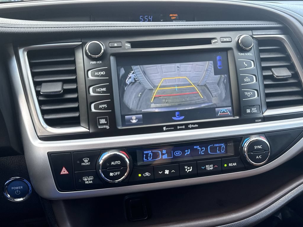 Used 2019 Toyota Highlander Limited Platinum AWD/4WD image 24