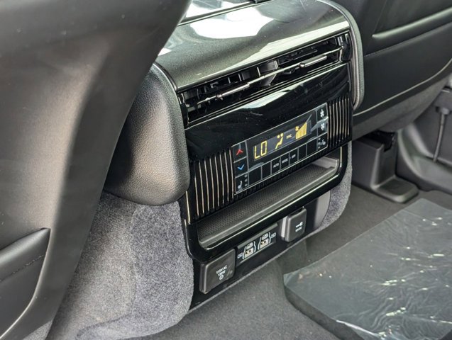 New 2024 Jeep Wagoneer 4WD w/ Convenience Group I image 19