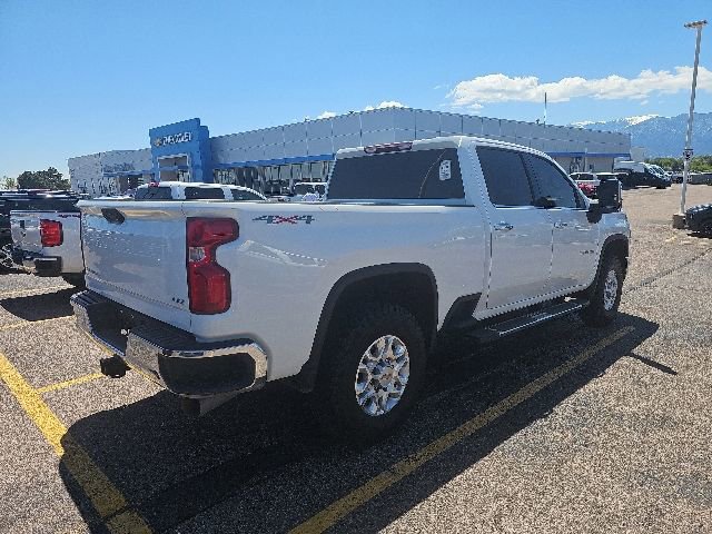 Used 2024 Chevrolet Silverado 2500 LTZ AWD/4WD image 3