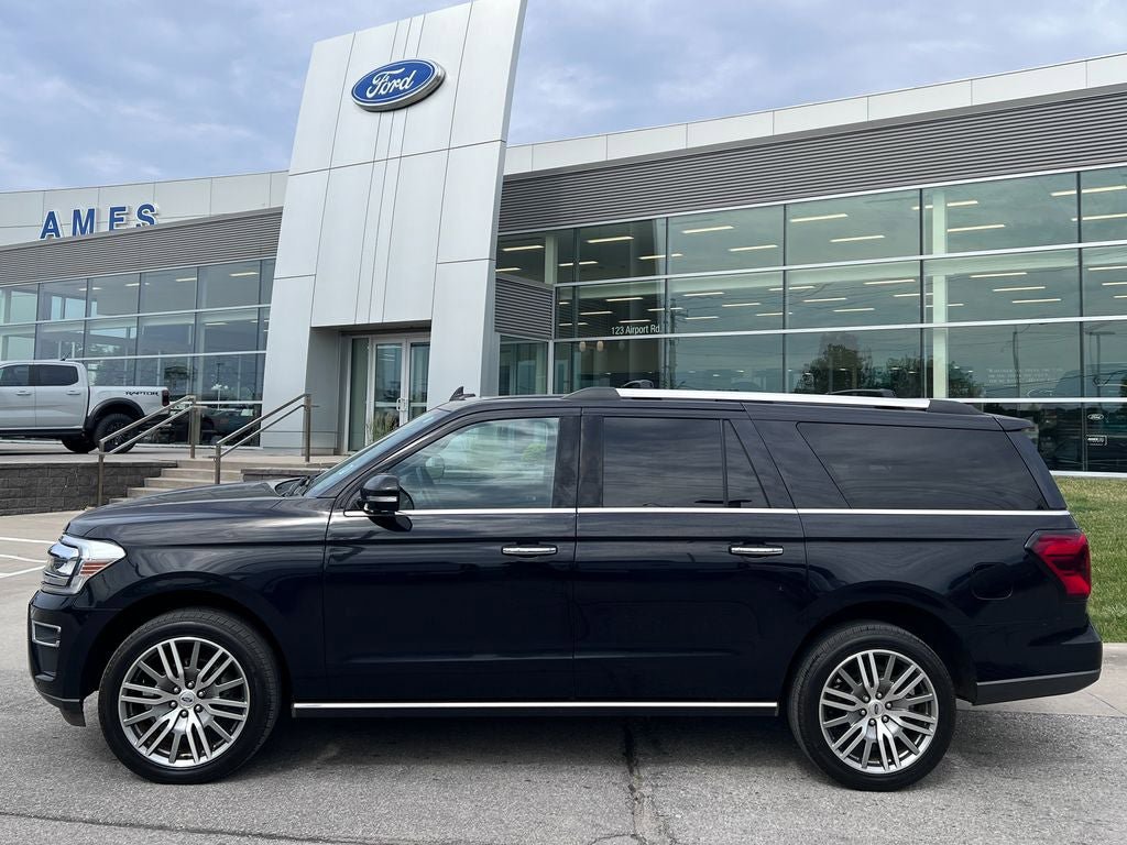 Certified 2024 Ford Expedition Max Limited AWD/4WD image 3