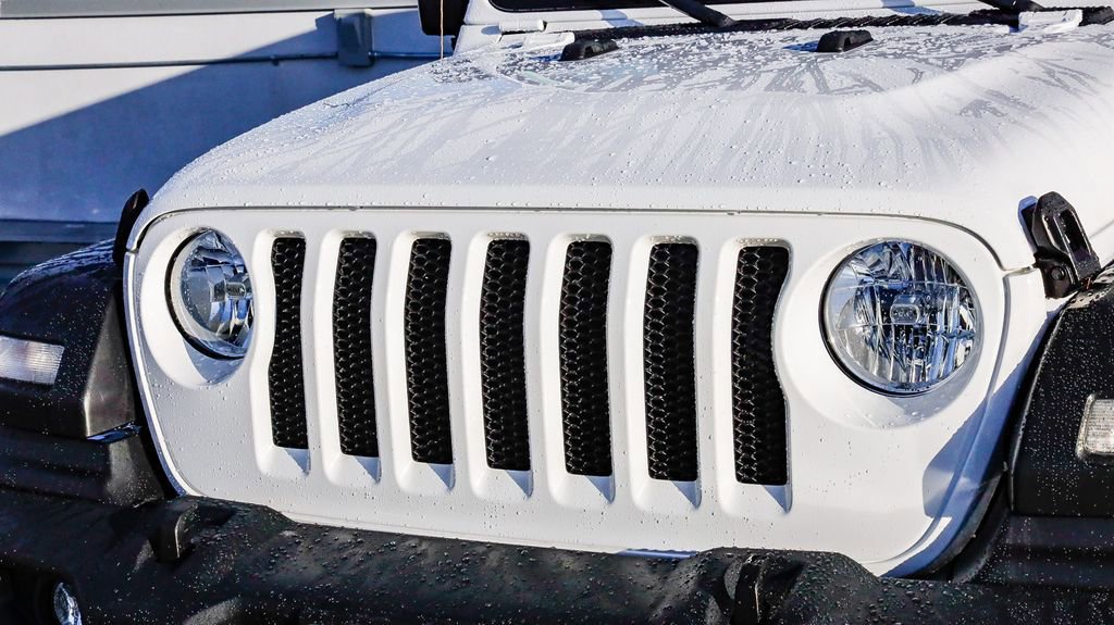 Used 2022 Jeep Wrangler Sport S image 6