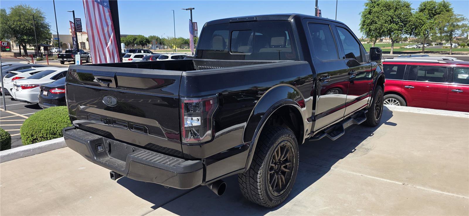 Used 2019 Ford F150 Lariat AWD/4WD image 4