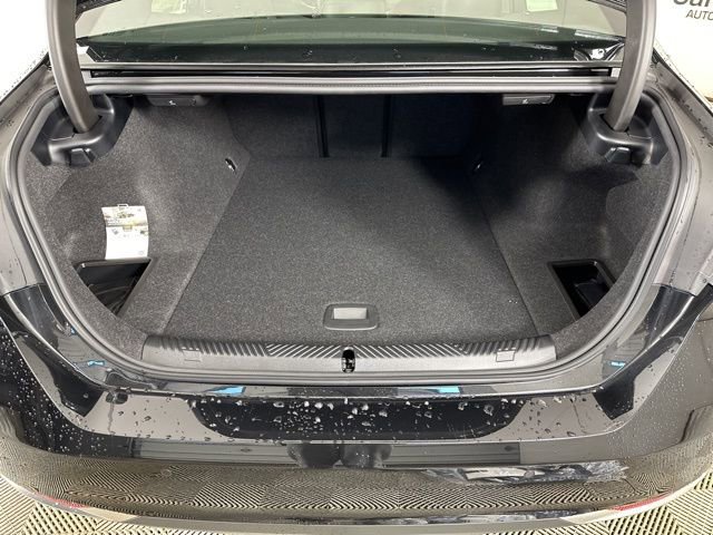 Used 2024 BMW i5 eDrive40i w/ Premium Package image 21