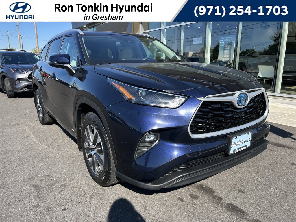 Used 2022 Toyota Highlander XLE