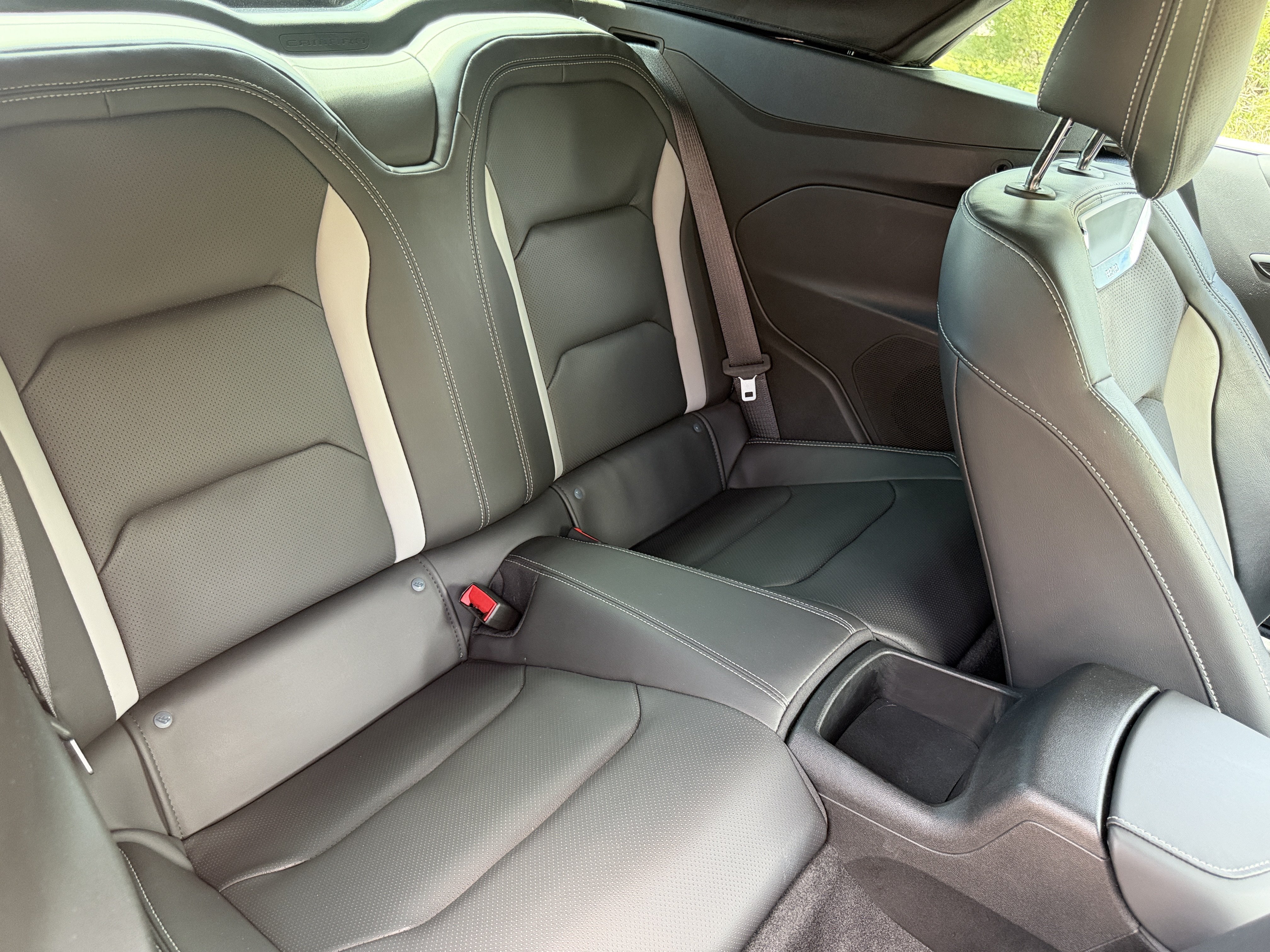 Used 2023 Chevrolet Camaro LT RWD image 17