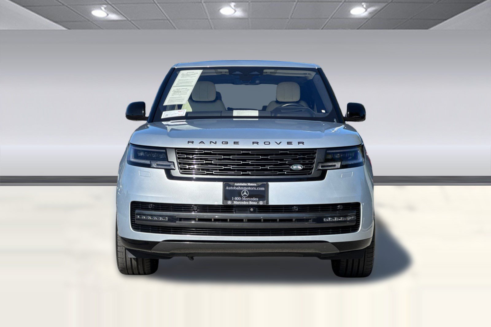 Used 2023 Land Rover Range Rover Autobiography AWD/4WD image 6