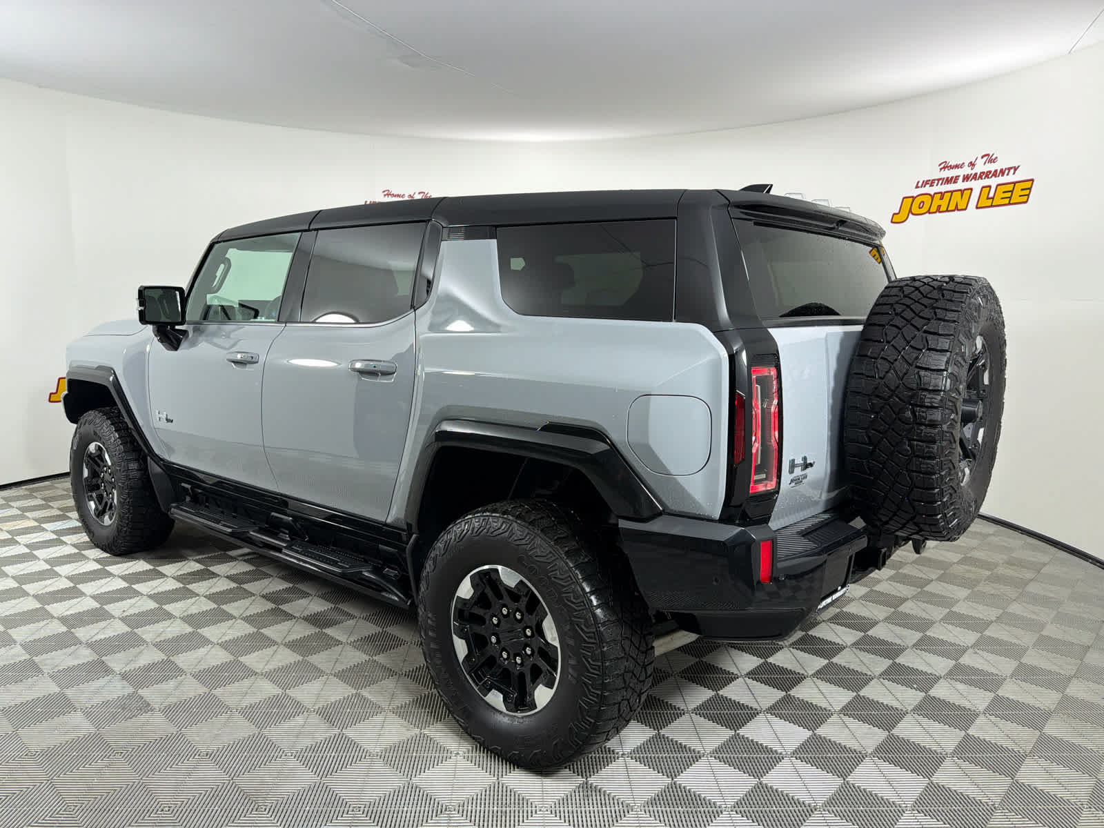 Used 2025 GMC Hummer EV 3X w/ Extreme Off-Road Package AWD/4WD image 3
