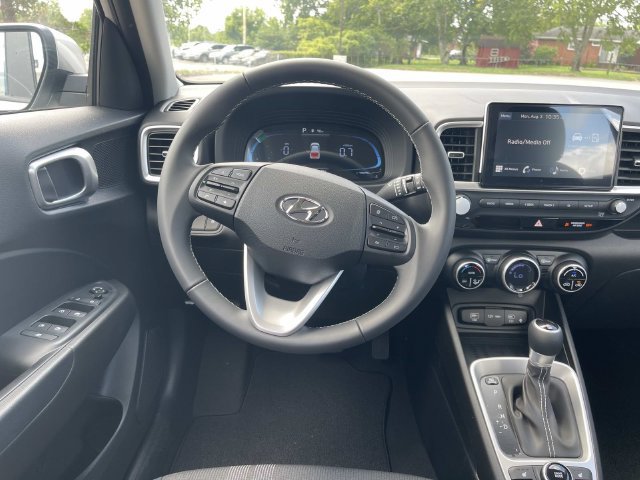 New 2026 Hyundai Venue SEL FWD image 13