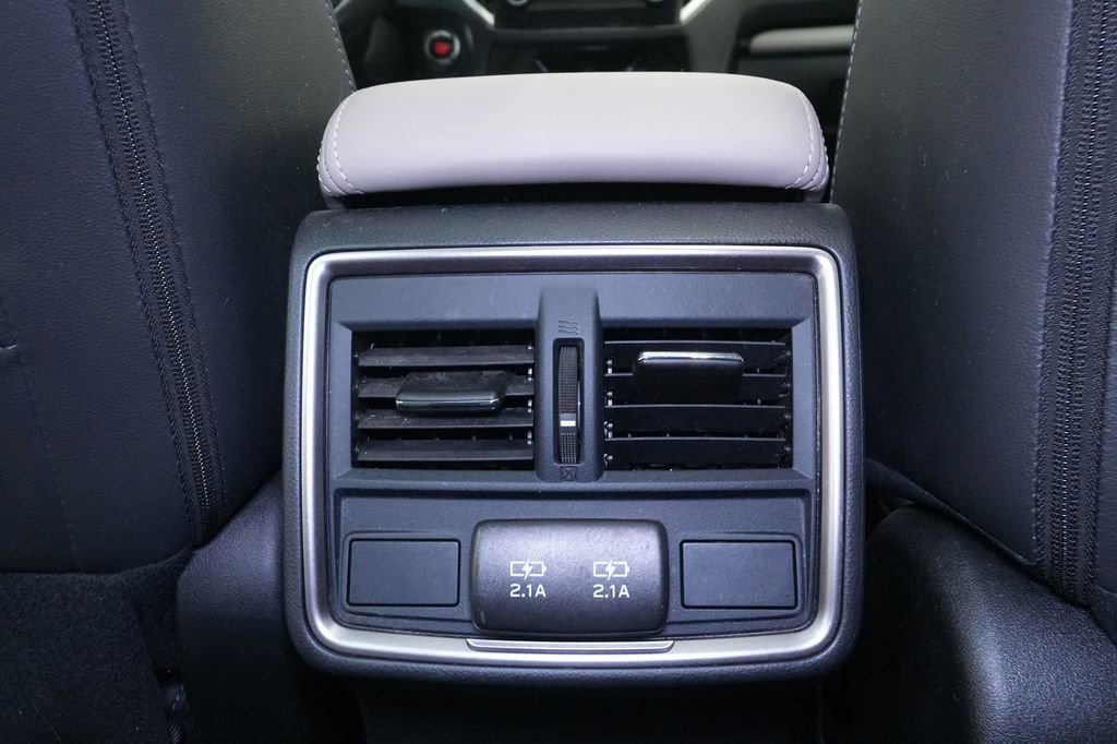 Used 2023 Subaru Forester Limited w/ Popular Package #3 image 21