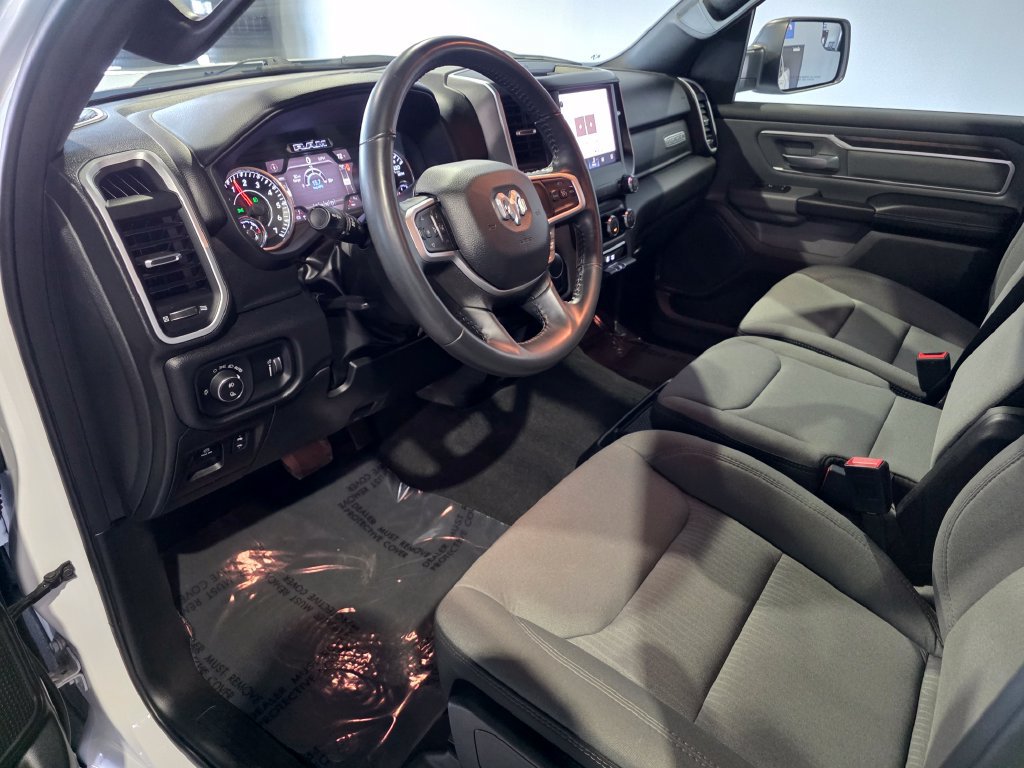 Used 2022 RAM 1500 Big Horn AWD/4WD image 11