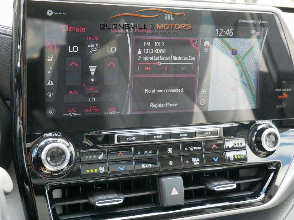 Used 2020 Toyota Highlander Platinum image 21