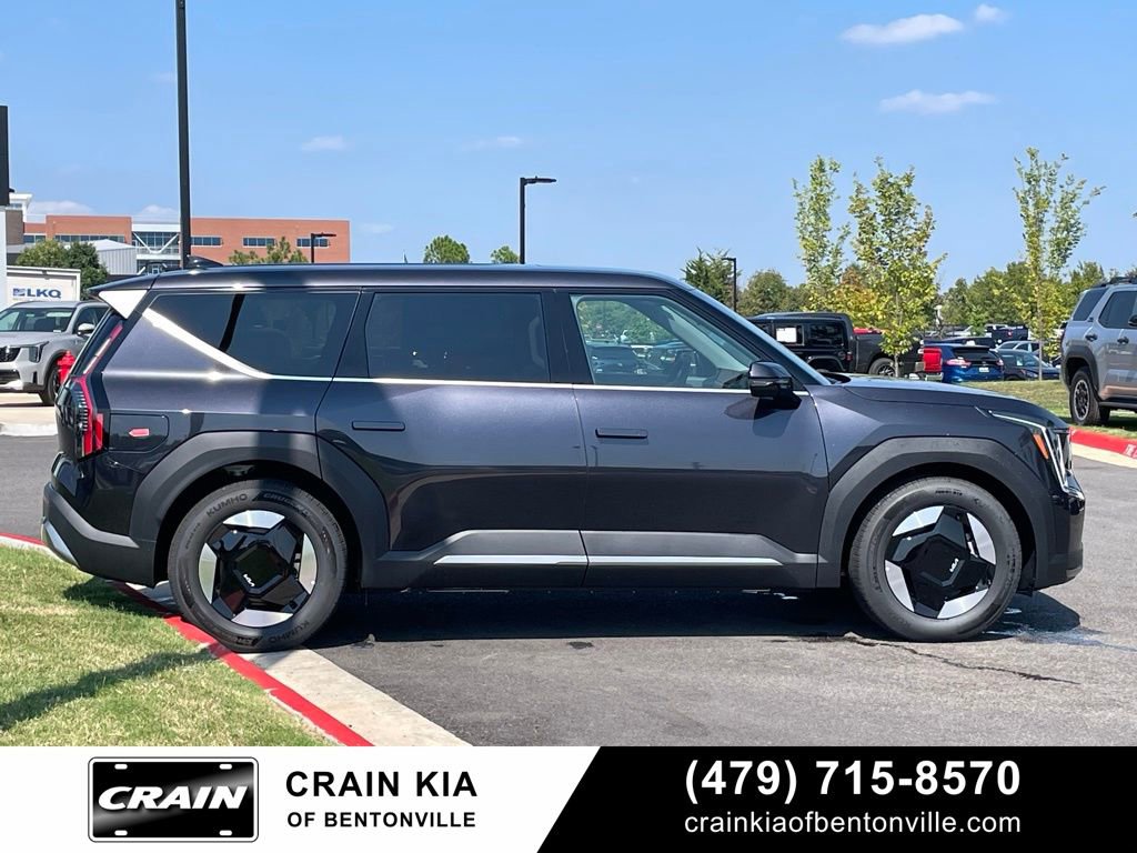 New 2026 Kia EV9 Light RWD image 9