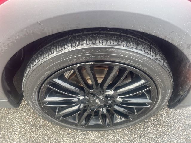 Used 2022 MINI Cooper 4-Door Hardtop image 9