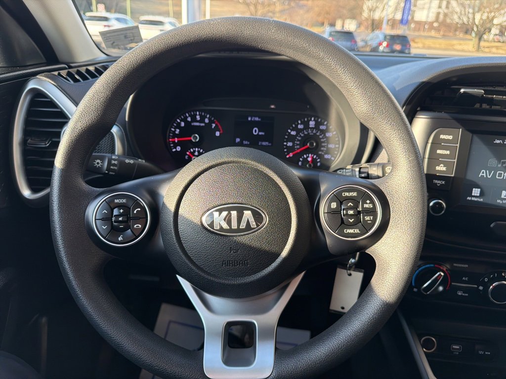 Used 2020 Kia Soul S image 9