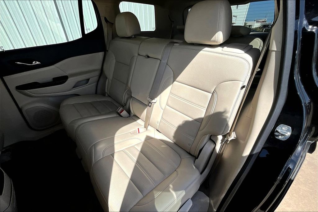 Used 2023 GMC Acadia Denali image 35