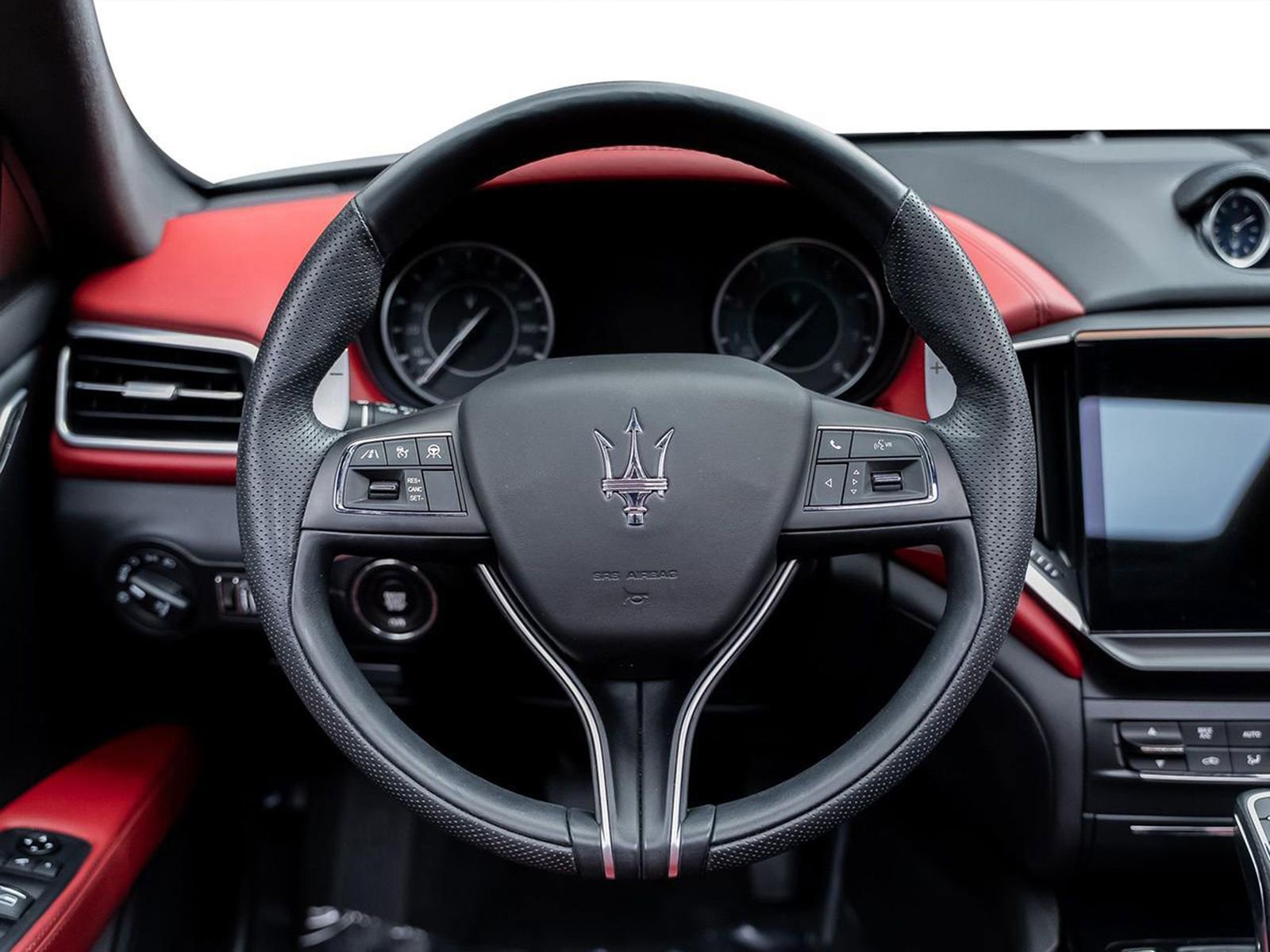 Used 2022 Maserati Ghibli Modena RWD image 56