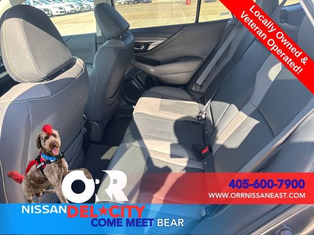 Used 2025 Subaru Outback Onyx Edition AWD/4WD image 10