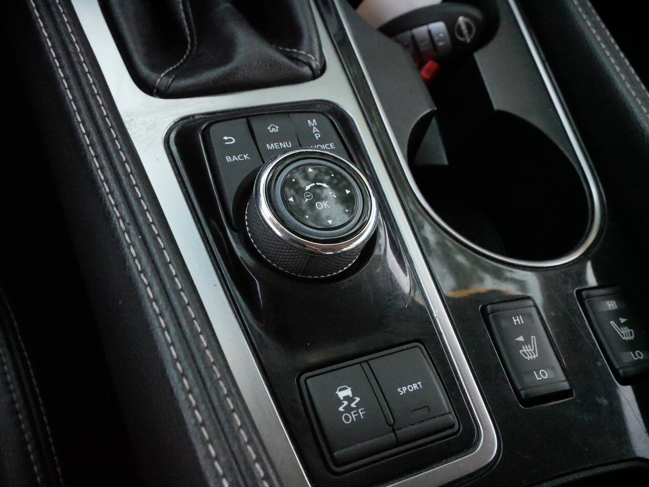 Used 2023 Nissan Maxima SV w/ Floor Mat Group image 25