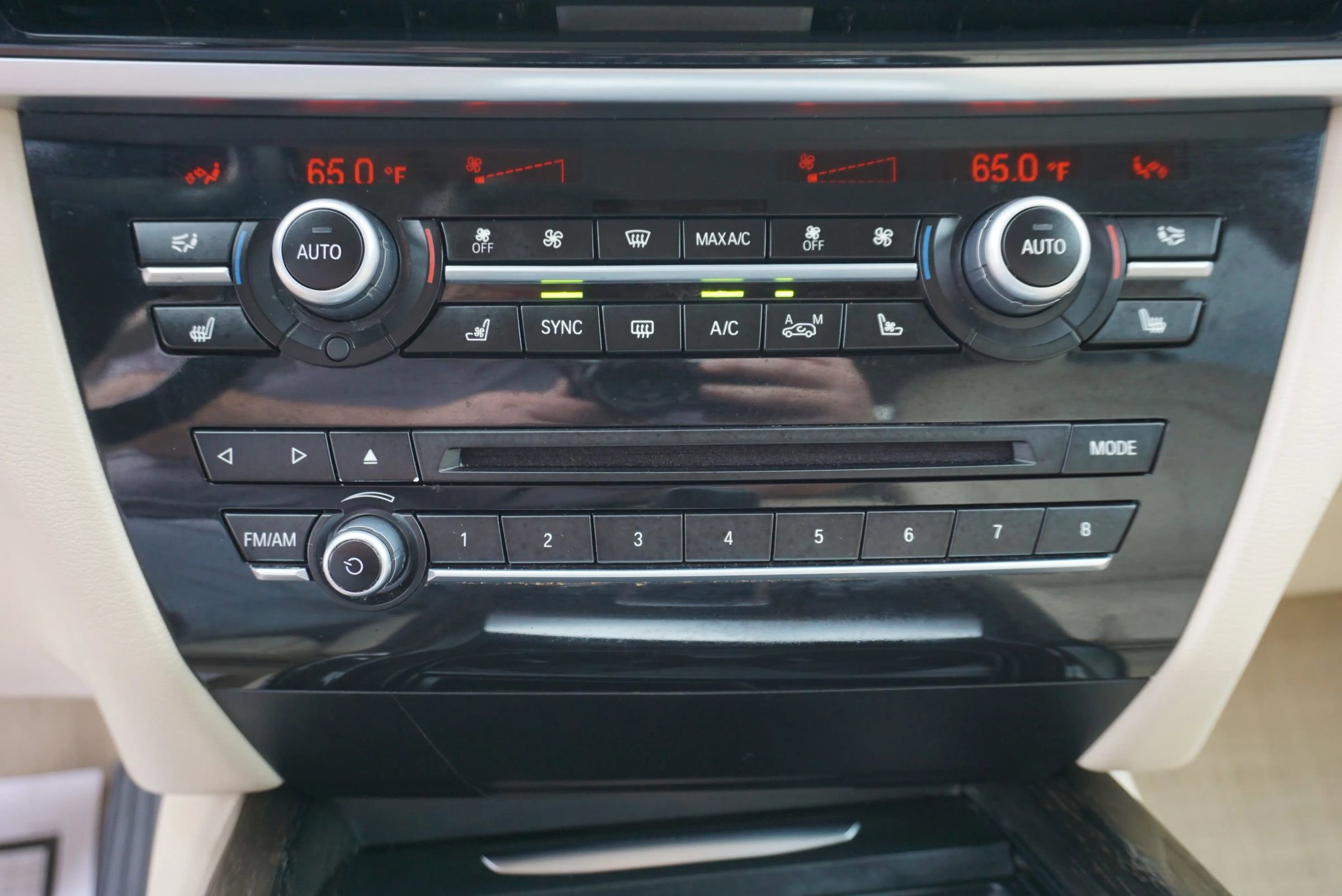 Used 2015 BMW X5 xDrive35d image 36