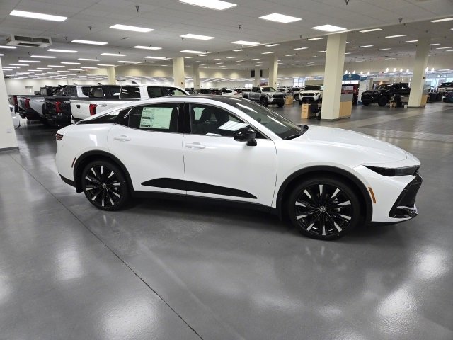 New 2026 Toyota Crown Platinum image 6