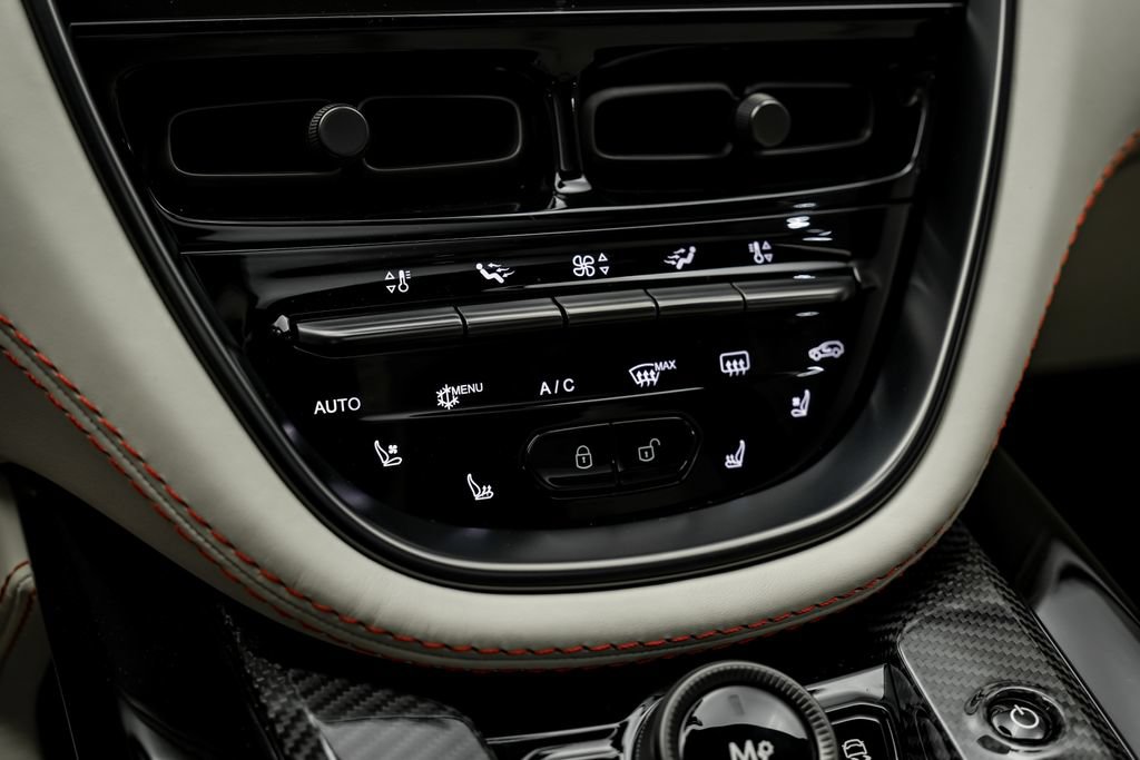 Used 2023 Aston Martin DBX 707 AWD/4WD image 32