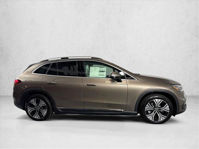 New 2026 Mercedes-Benz EQE 320 4MATIC SUV image 4