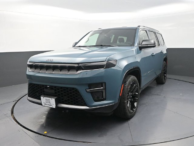 New 2026 Jeep Grand Wagoneer Limited AWD/4WD image 4