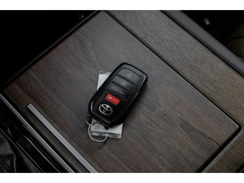 Used 2022 Toyota Tundra 1794 Edition image 70