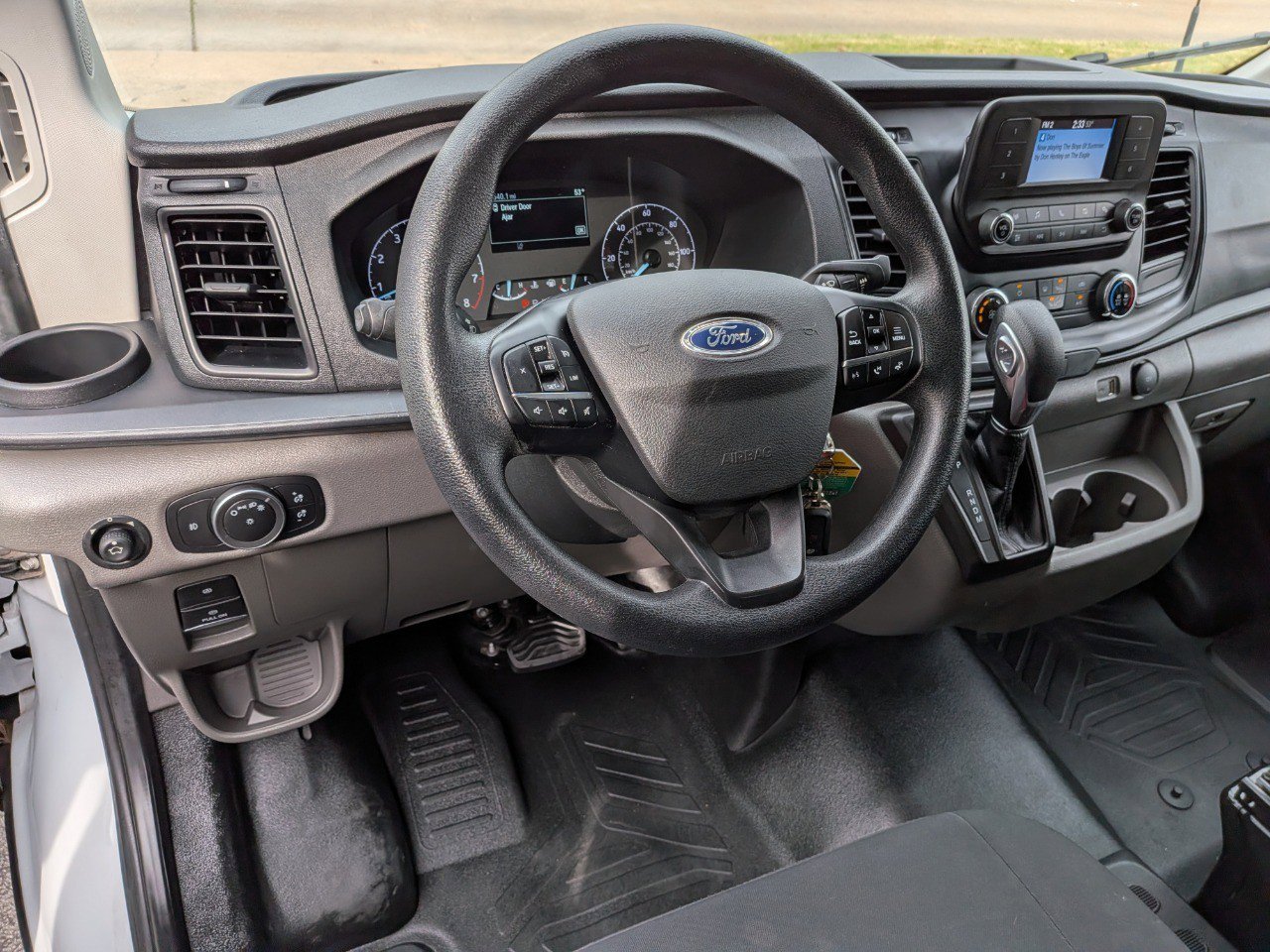 Used 2024 Ford Transit 250 w/ Exterior Upgrade Package image 10