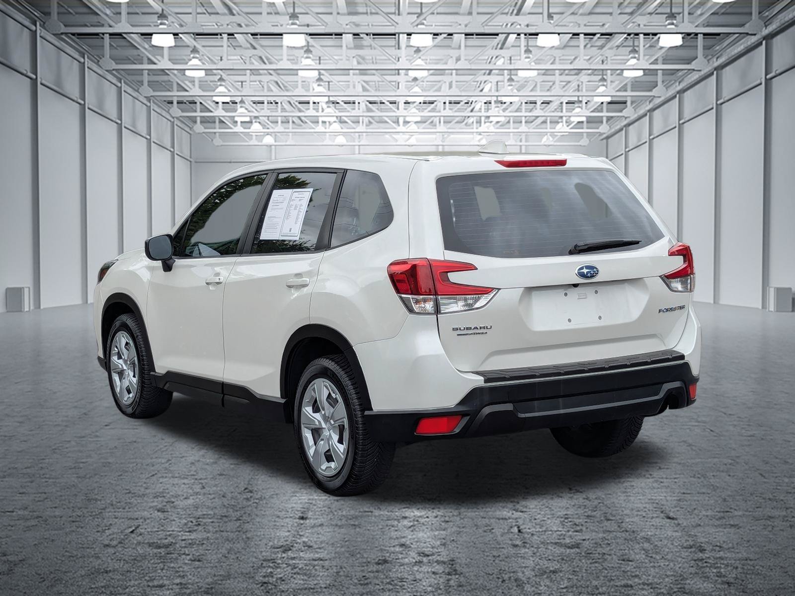 Used 2022 Subaru Forester 2.5i Limited AWD/4WD image 3