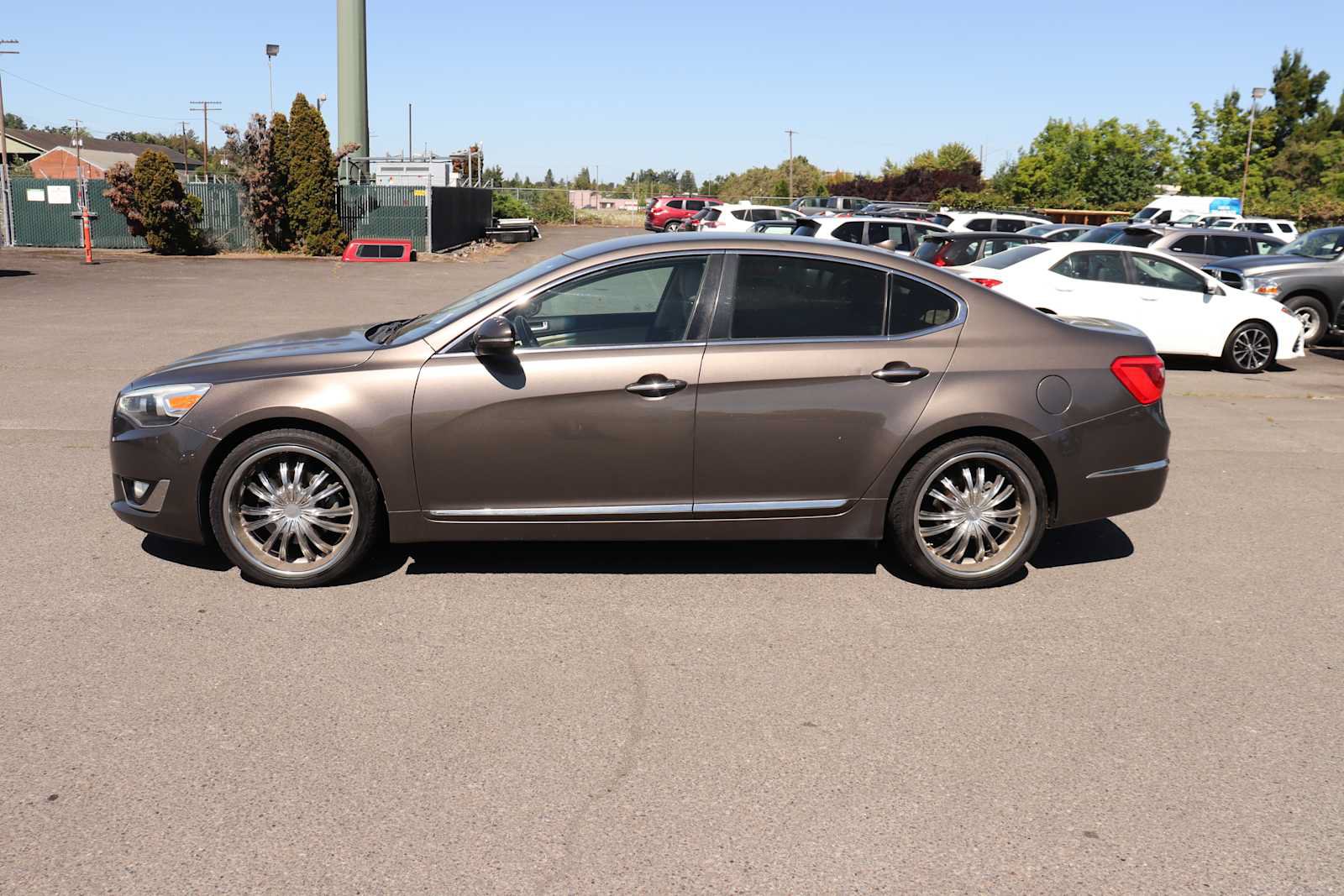 Used 2015 Kia Cadenza Premium FWD image 8