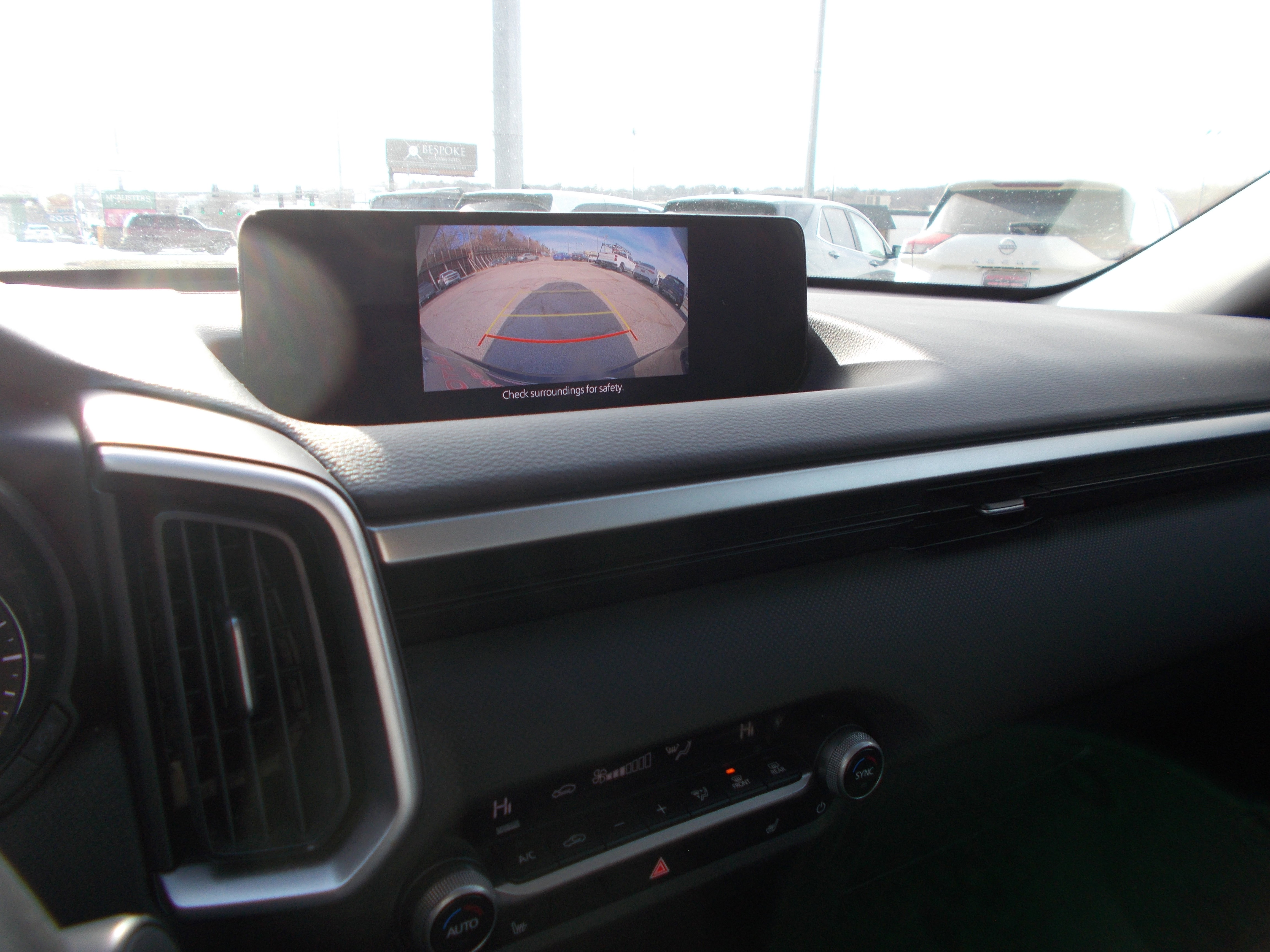 Used 2025 MAZDA CX-50 AWD 2.5 S w/ Preferred Package image 15