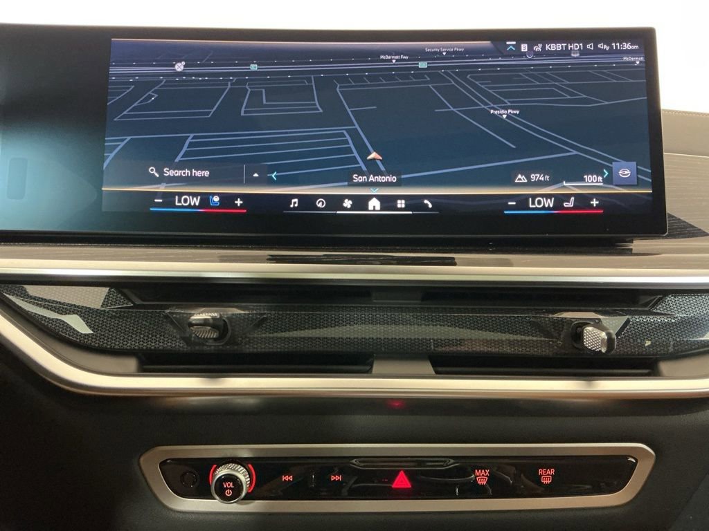New 2026 BMW X6 xDrive40i AWD/4WD image 15